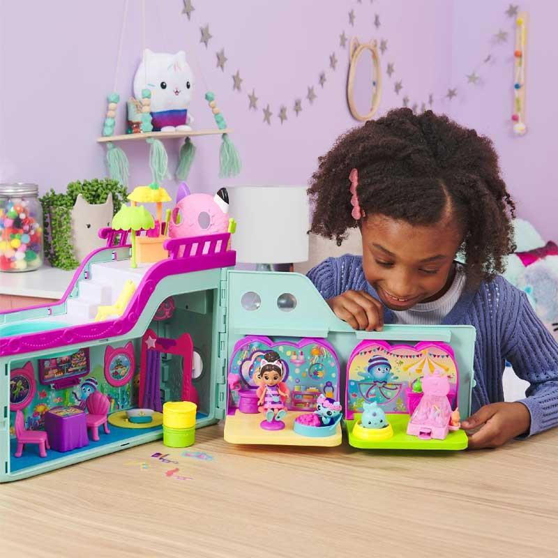 Gabby's Dollhouse - 'Gabby' Cat Friend Ship Playet (6068572) - Fun Planet