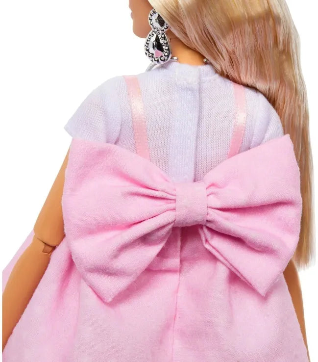 Barbie Κούκλα Deluxe Fashionistas Ξανθιά (HYV27) - Fun Planet