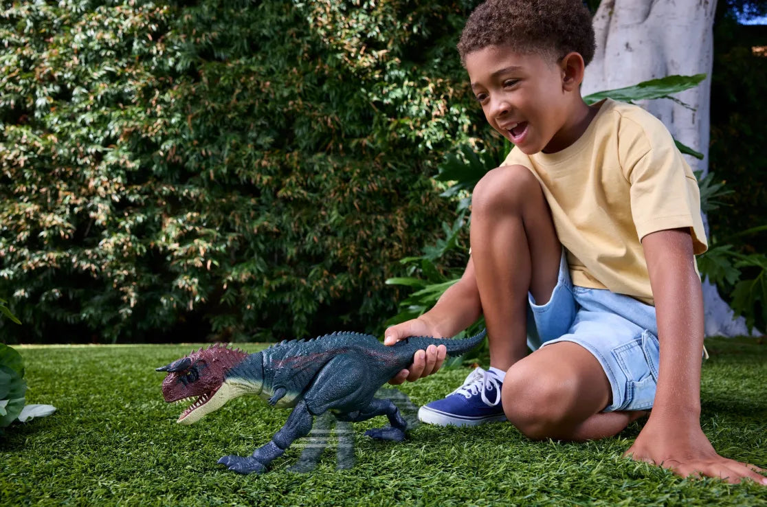 Jurassic World Δεινόσαυρος Καρνόταυρος Που Δαγκώνει & Επιτίθεται (JKG85)