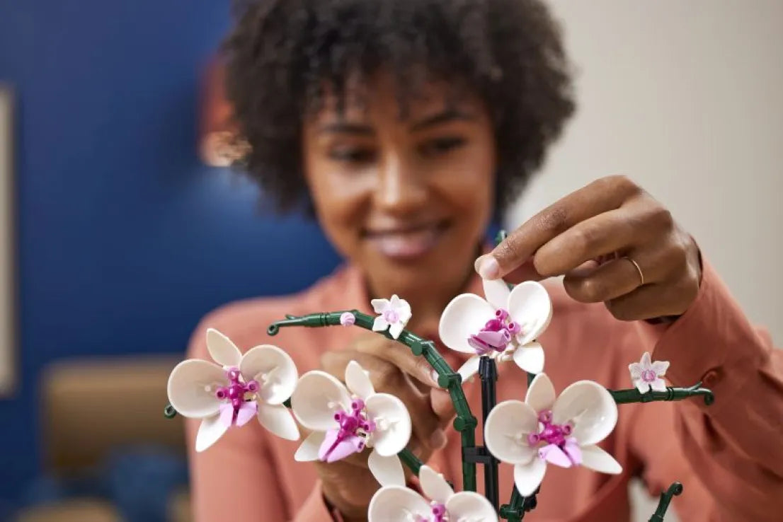 LEGO Icons Botanical Orchid (10311) - Fun Planet