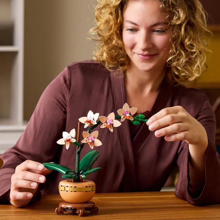 LEGO Botanical Mini Orchid (10343) - Fun Planet