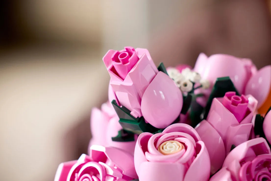 LEGO® Botanicals Bouquet Of Pink Roses (10374) - Fun Planet