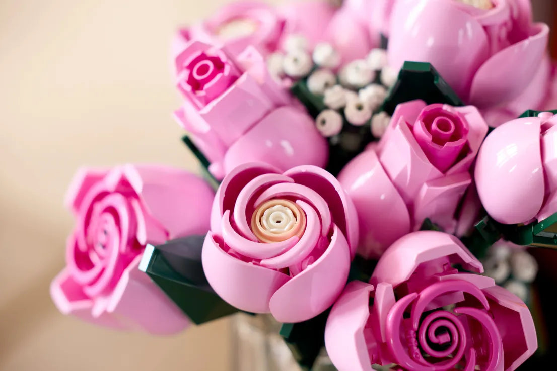 LEGO® Botanicals Bouquet Of Pink Roses (10374) - Fun Planet