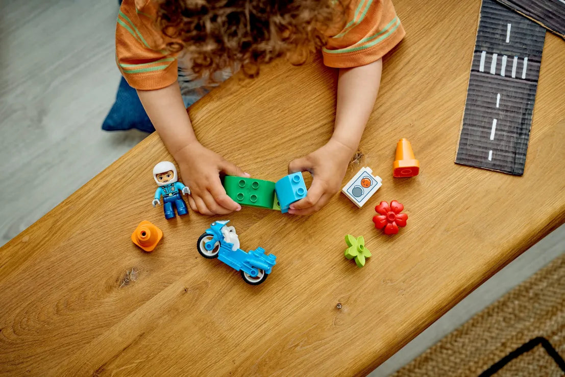 LEGO Duplo Blue Police Motorcycle (10471)