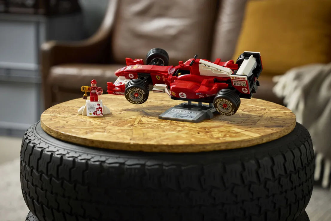 LEGO Icons Ferrari F2004 & Michael Schumacher (11375) - Fun Planet