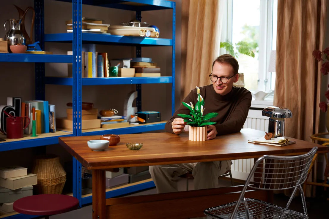 LEGO Botanical Peace Lily (11504)