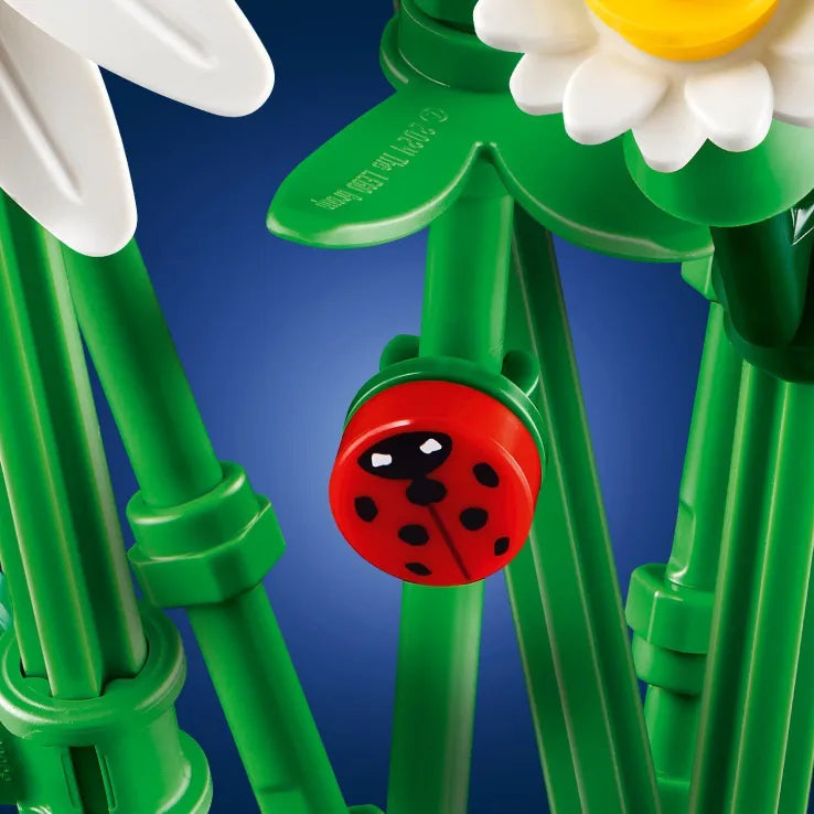 LEGO Botanical Daisies (11508) - Fun Planet