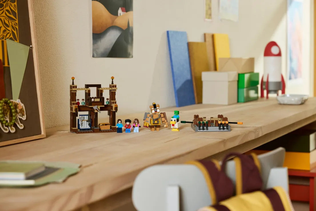 LEGO Minecraft Woodland Mansion Fighting Ring (21272) - Fun Planet