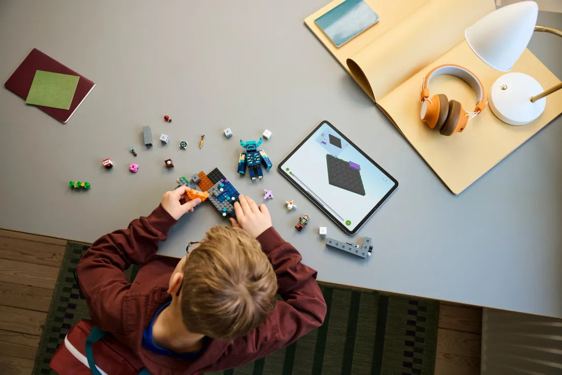 LEGO Minecraft The Warden Encounter (21274) - Fun Planet