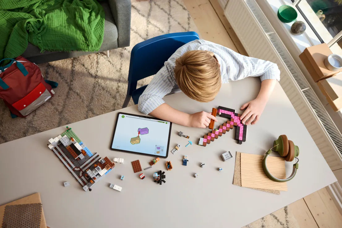 LEGO Minecraft The Pickaxe Mine (21277) - Fun Planet