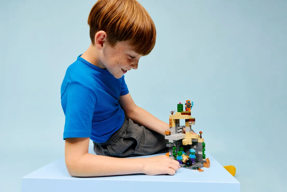 LEGO Minecraft Zombie Dungeon (21587)