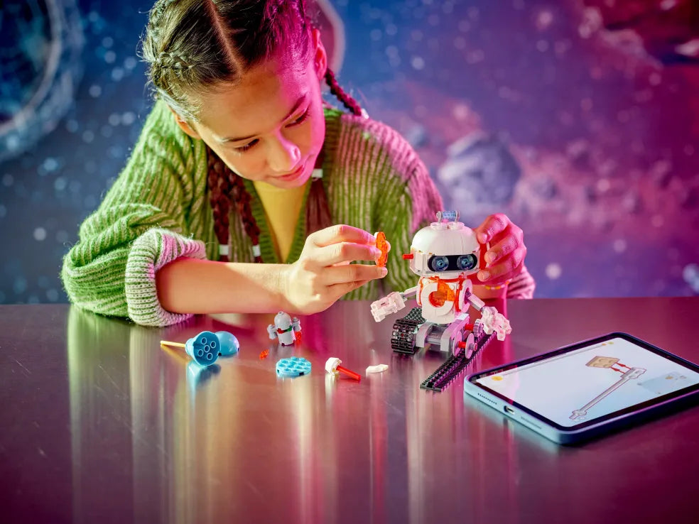 LEGO Creator 3in1 Space Robot (31164) - Fun Planet