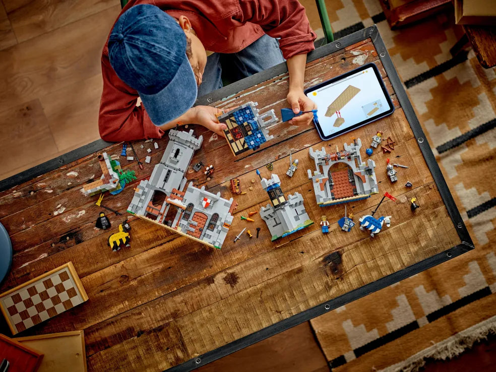 LEGO Creator 3in1 Medieval Horse Knight Castle (31168)