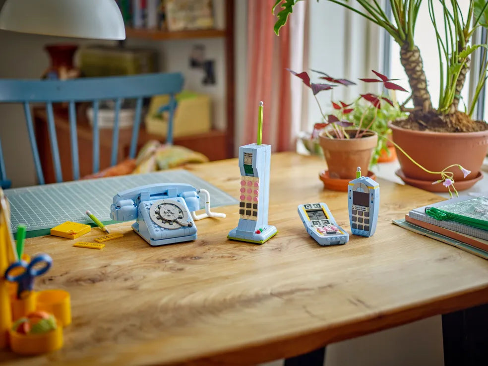 LEGO Creator 3in1 Retro Telephone (31174)
