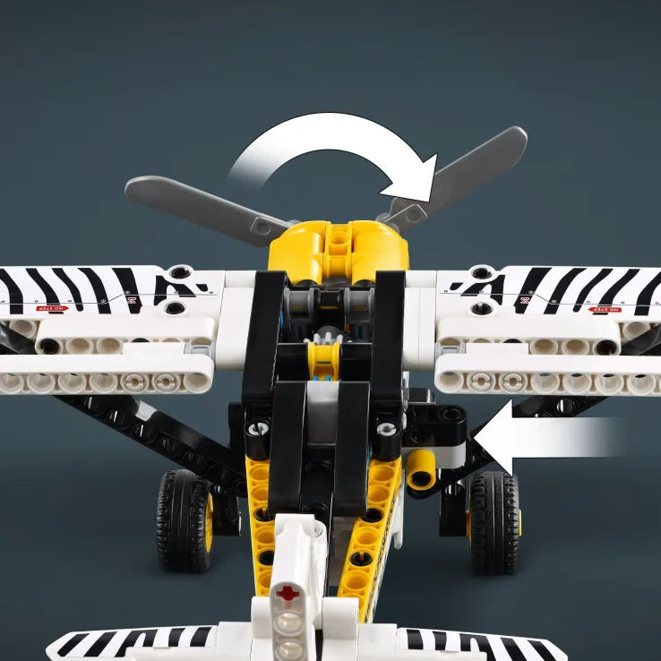 LEGO Technic Bush Plane (42198) - Fun Planet