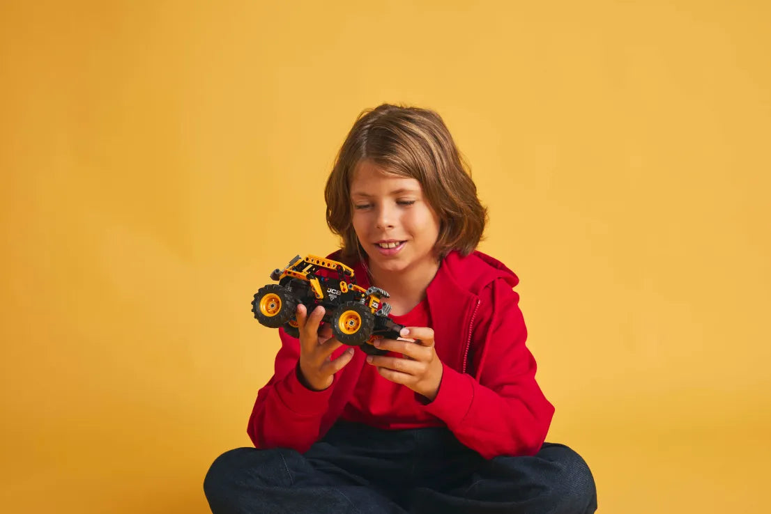 LEGO Technic Monster Jam™ Digatron™ Pull-Back (42199) - Fun Planet