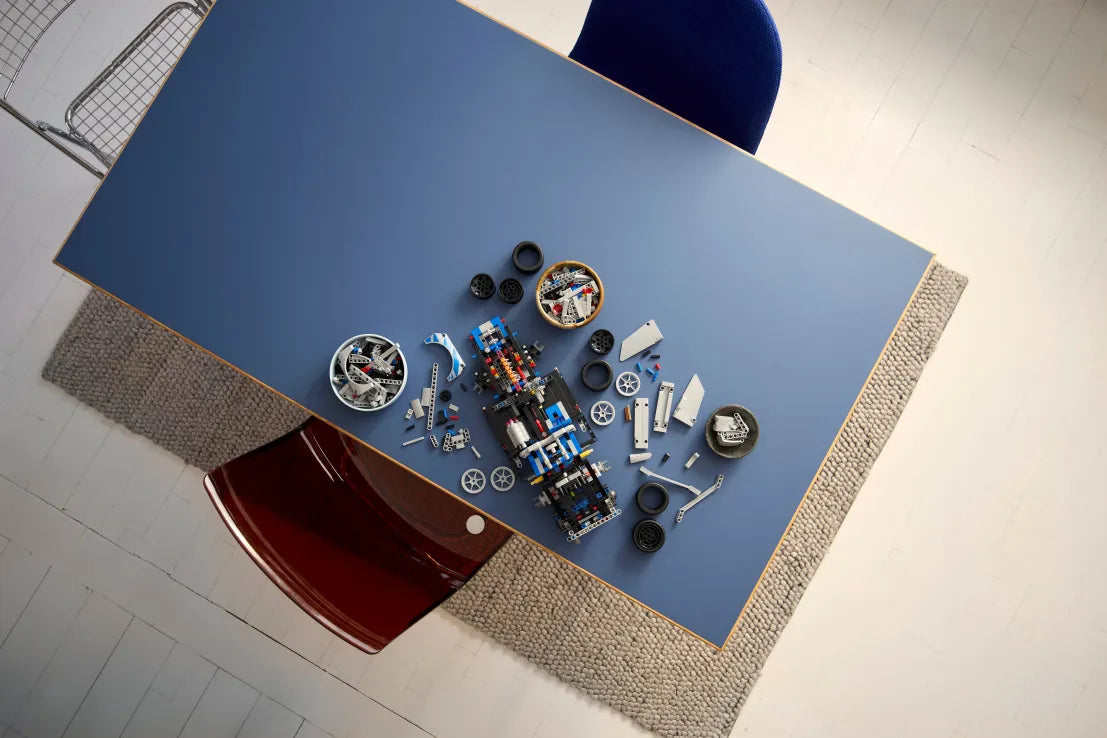 LEGO Technic 2 Fast 2 Furious Nissan Skyline GT-R R34 (42210) - Fun Planet