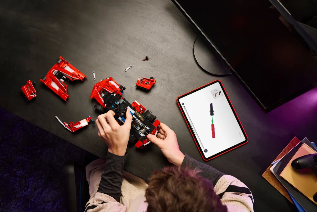 LEGO Technic Ferrari FXX K (42212) - Fun Planet