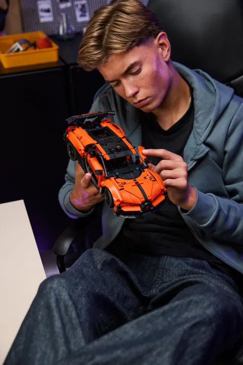 LEGO Technic Bugatti Chiron Pur Sport Hypercar (42222) - Fun Planet