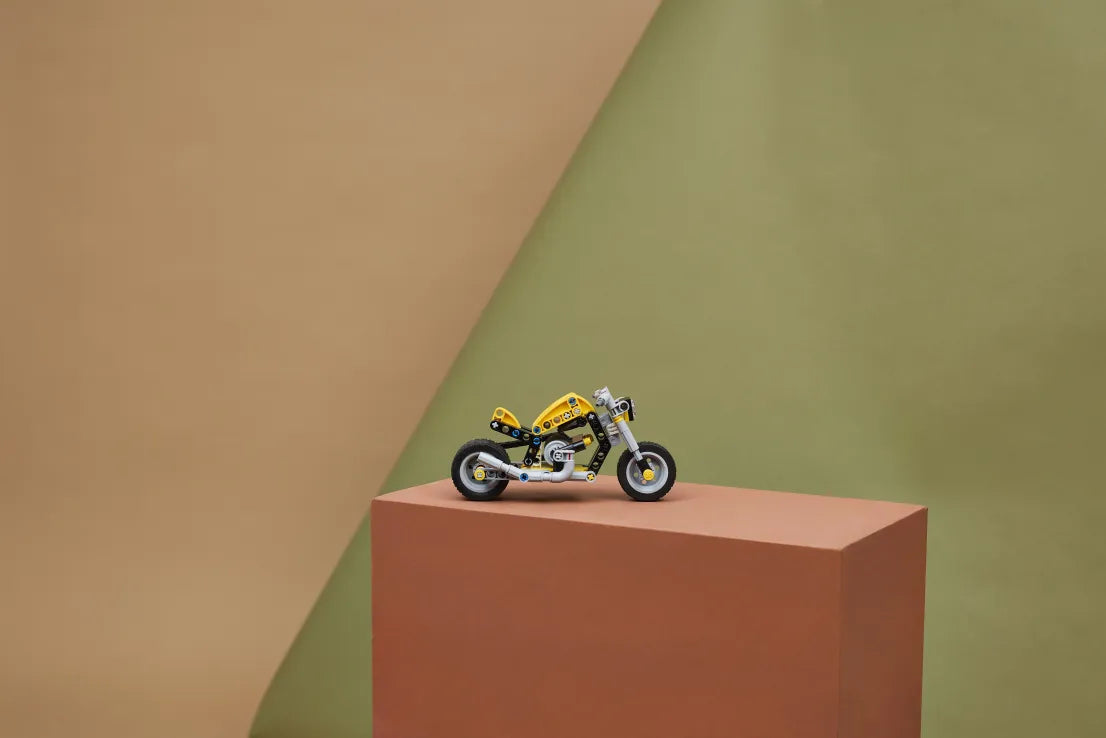 LEGO Technic Yellow Motorcycle (42225) - Fun Planet