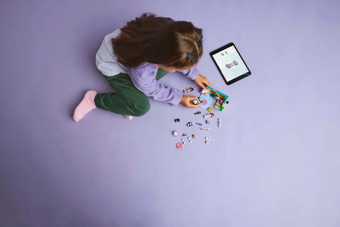 LEGO Friends Paisley's Room (42647) - Fun Planet