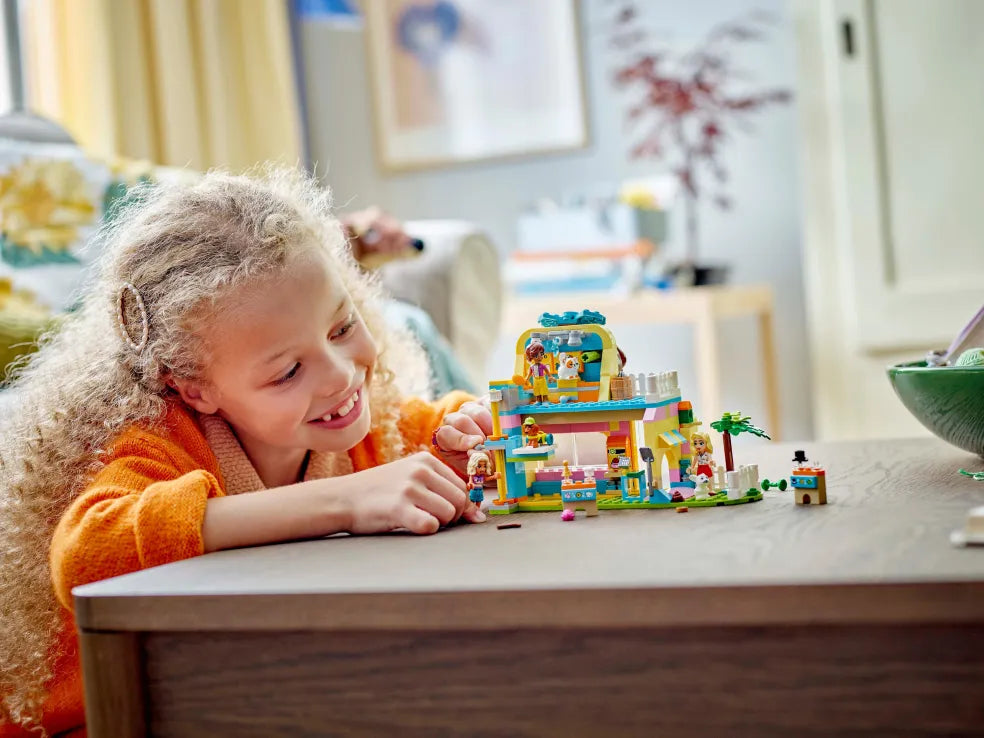 LEGO Friends Pet Accessories Shop (42650) - Fun Planet