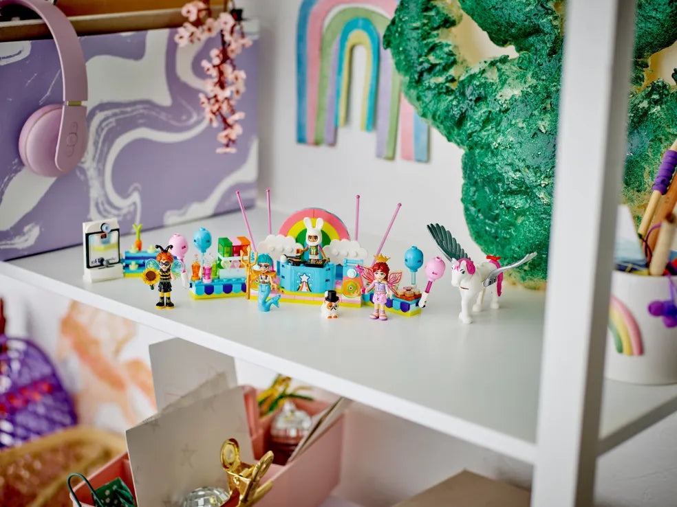 LEGO Friends Costume Party With Unicorn & Fairy (42661)