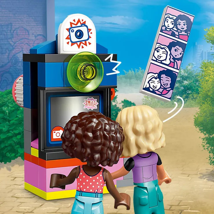 LEGO Friends Hair Salon & Accessories Store (42662)