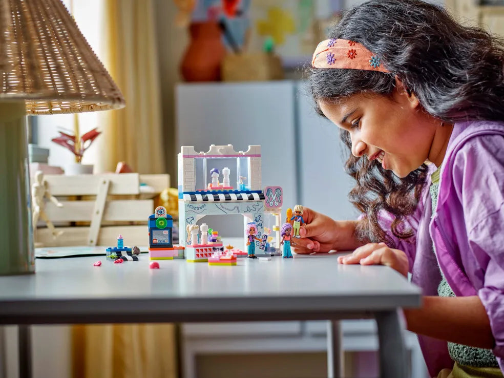 LEGO Friends Hair Salon & Accessories Store (42662)