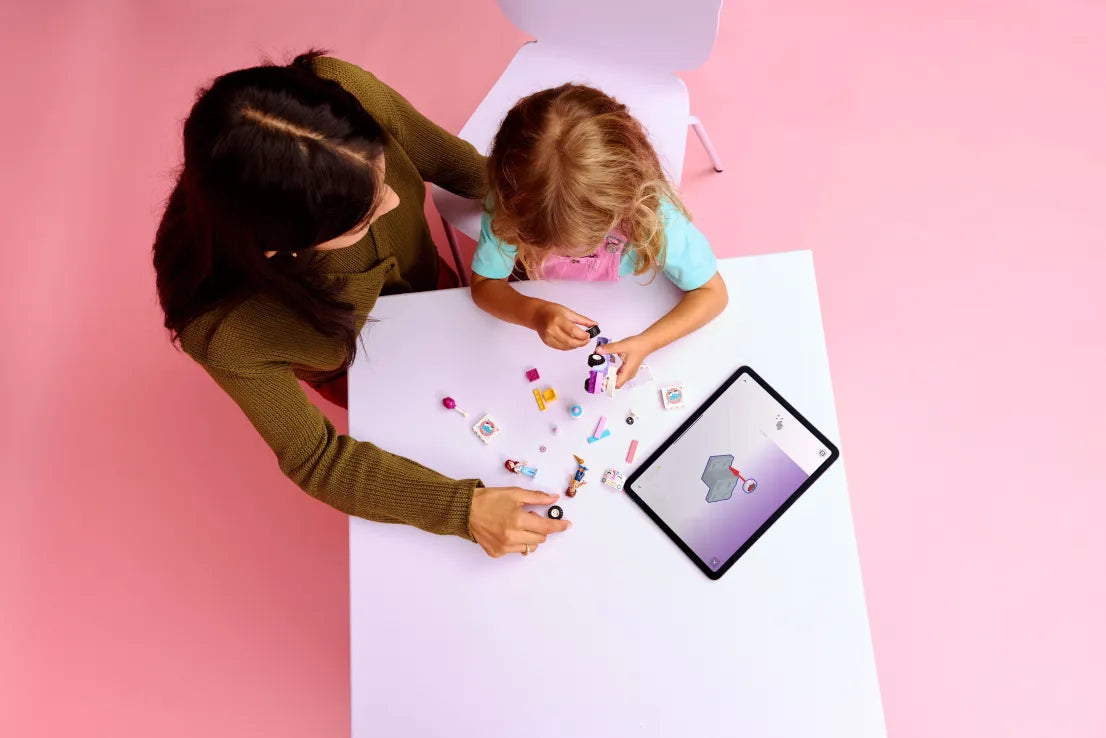 LEGO Friends Unicorn Cake Delivery Car (42675)