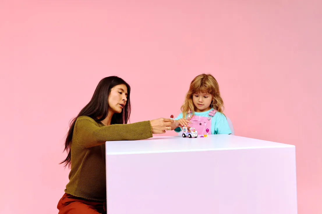 LEGO Friends Unicorn Cake Delivery Car (42675)