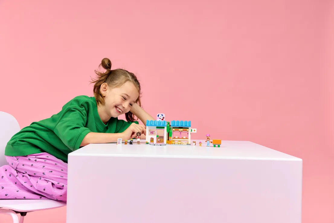 LEGO Friends Pony Ranch &amp; Stable (42654)