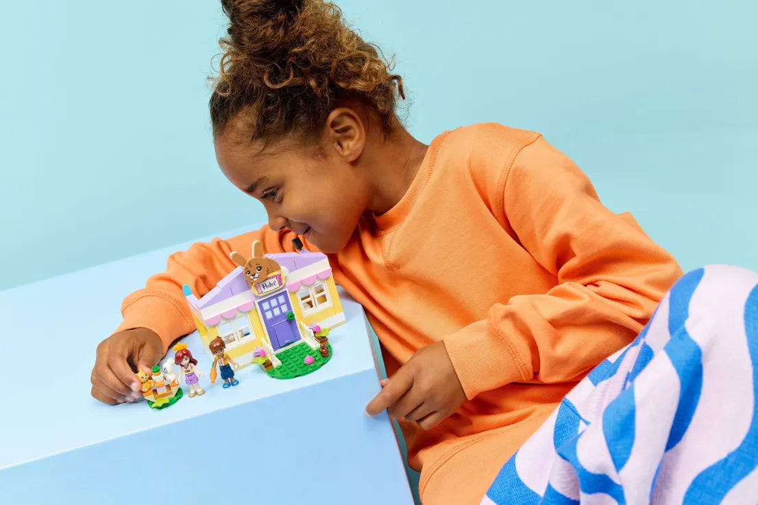 LEGO Friends Heartlake City Bunny Hotel (42679) - Fun Planet