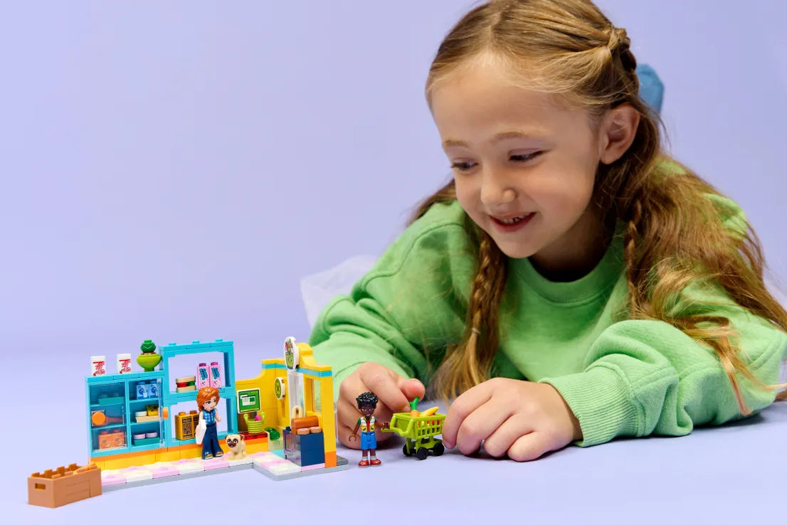 LEGO Friends Heartlake City Convenience Store (42680)