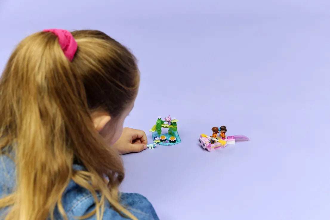 LEGO Friends Pony Ranch &amp; Stable (42654)