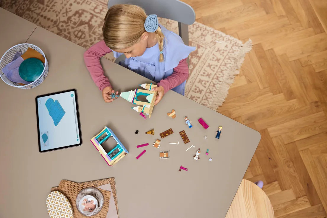 LEGO Disney Princess Arendelle Frozen Castle (43265)