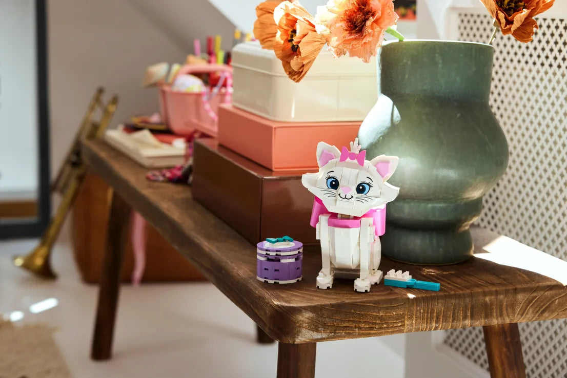LEGO Disney The Aristocats Adorable Marie (43286)