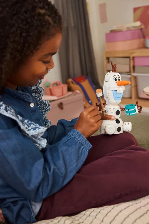 LEGO Disney Princess Olaf And Bruni's Picnic Fun (43287)