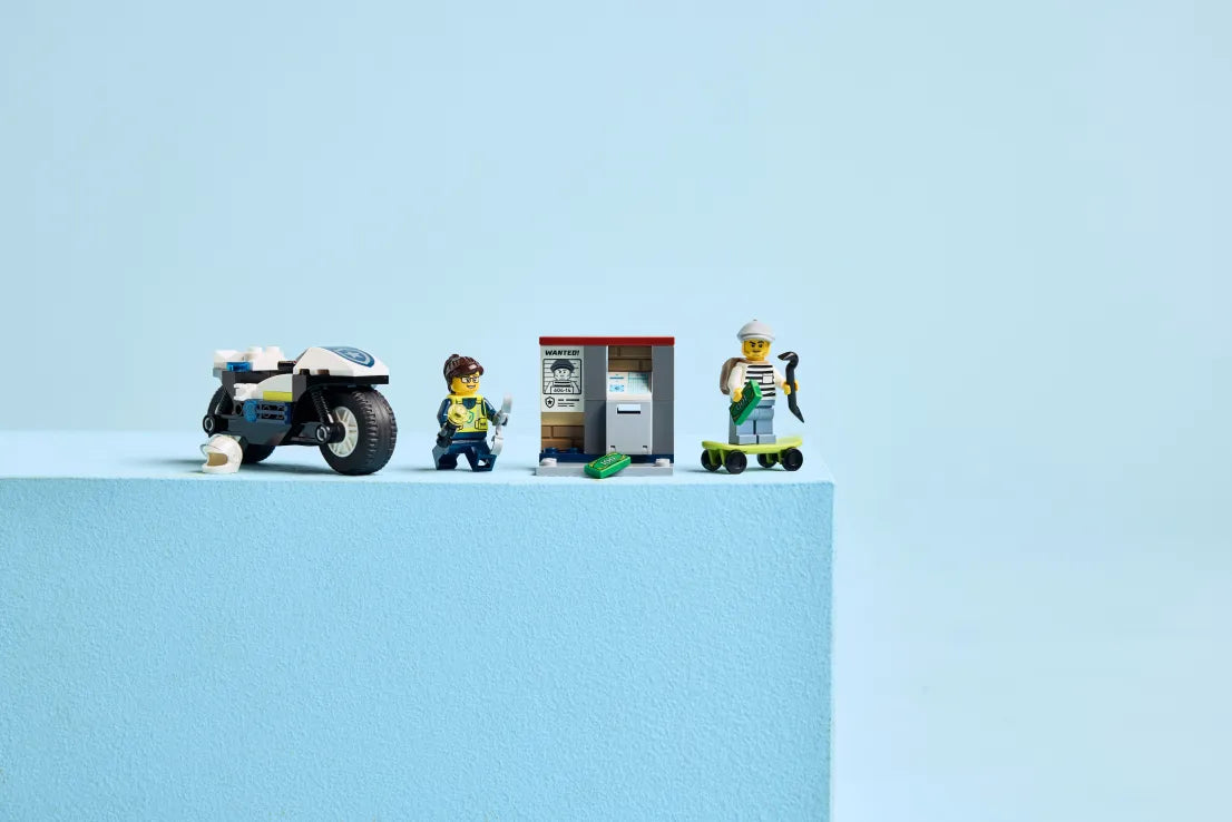 LEGO City Police Motorcycle Chase (60455) - Fun Planet