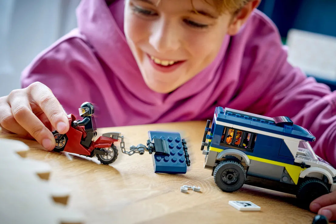 LEGO City Police Prisoner Transport Van (60479) - Fun Planet