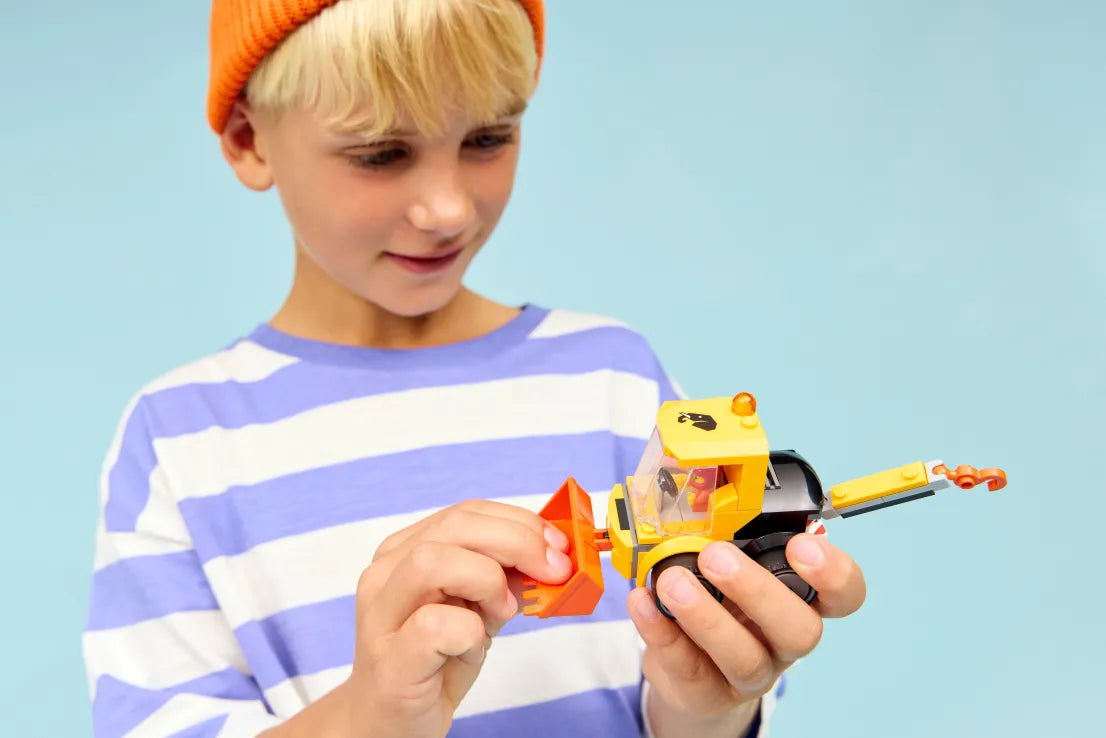 LEGO City Rides Construction Loader (60483) - Fun Planet