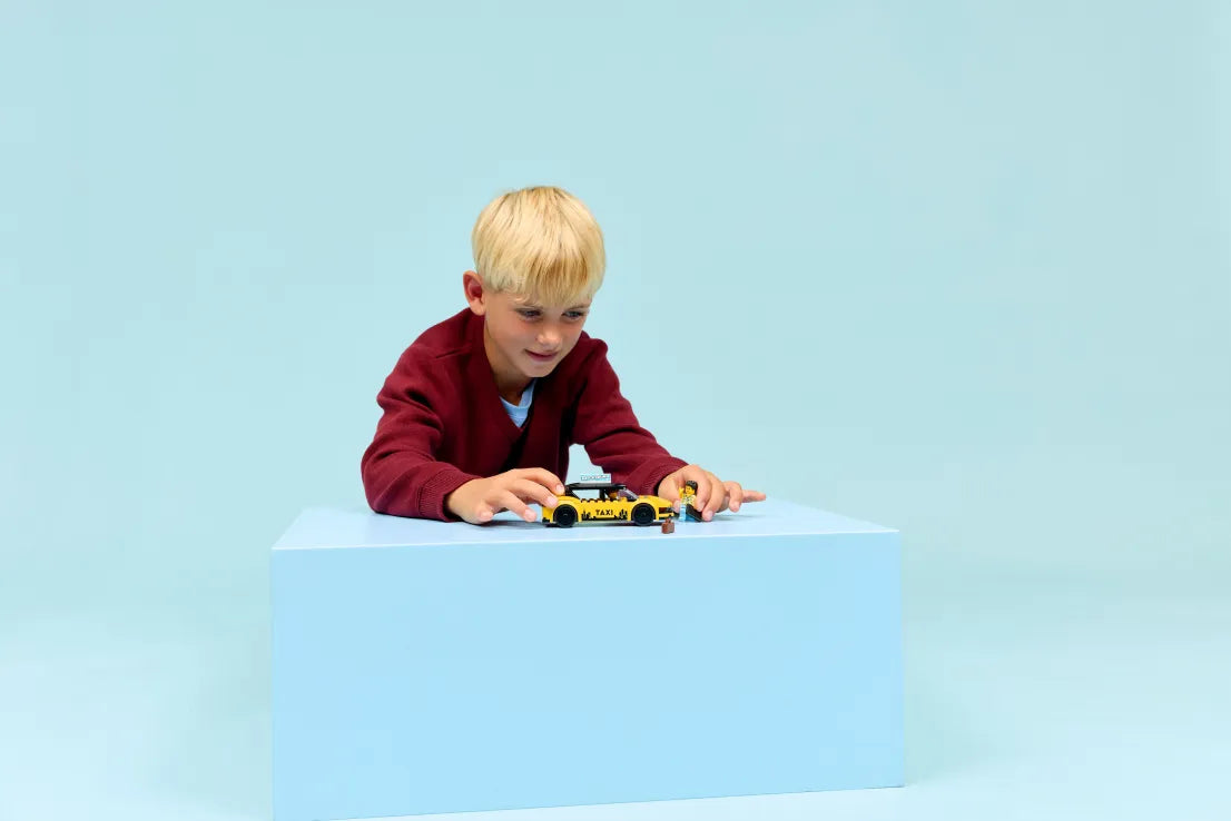 LEGO City Yellow Taxi (60487)