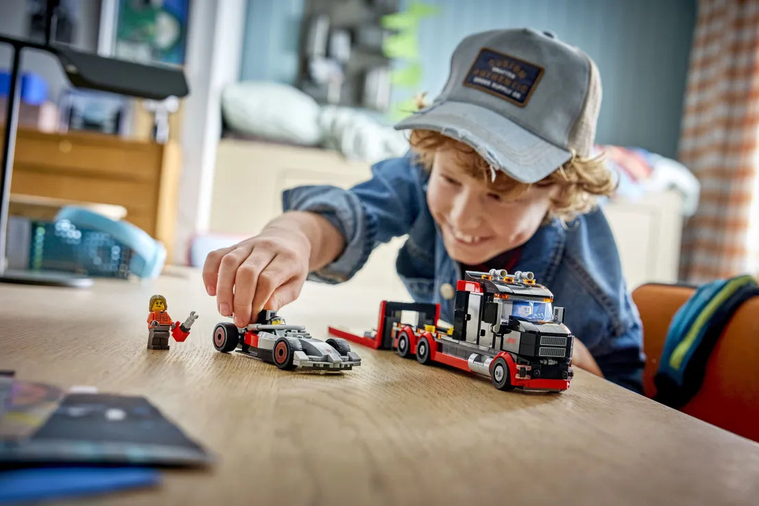 LEGO City F1 Display Truck With AUDI F1 Race Car (60493) - Fun Planet