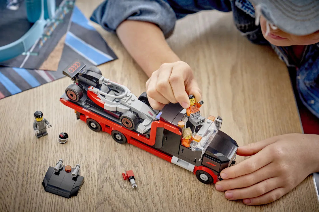 LEGO City F1 Display Truck With AUDI F1 Race Car (60493) - Fun Planet