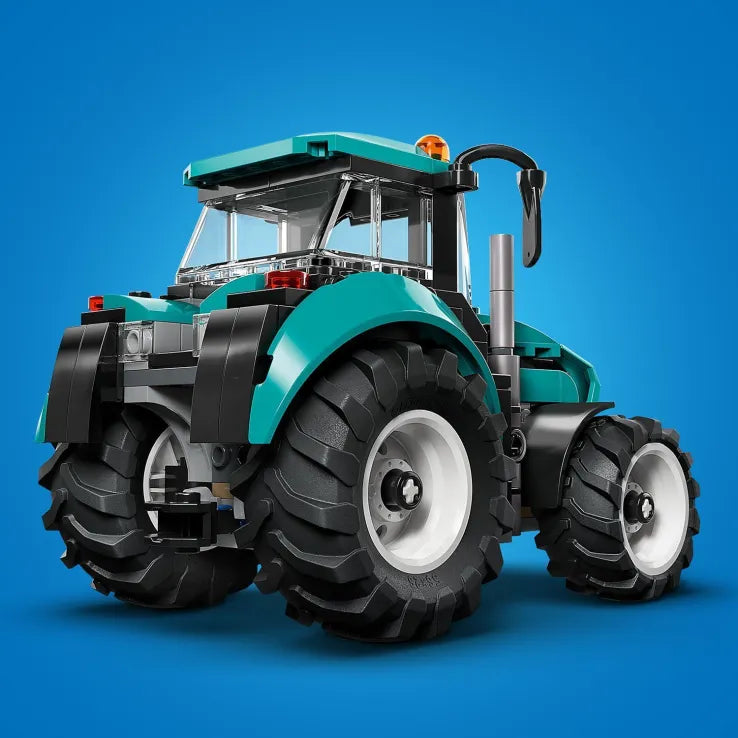 LEGO City Tractor (60498) - Fun Planet