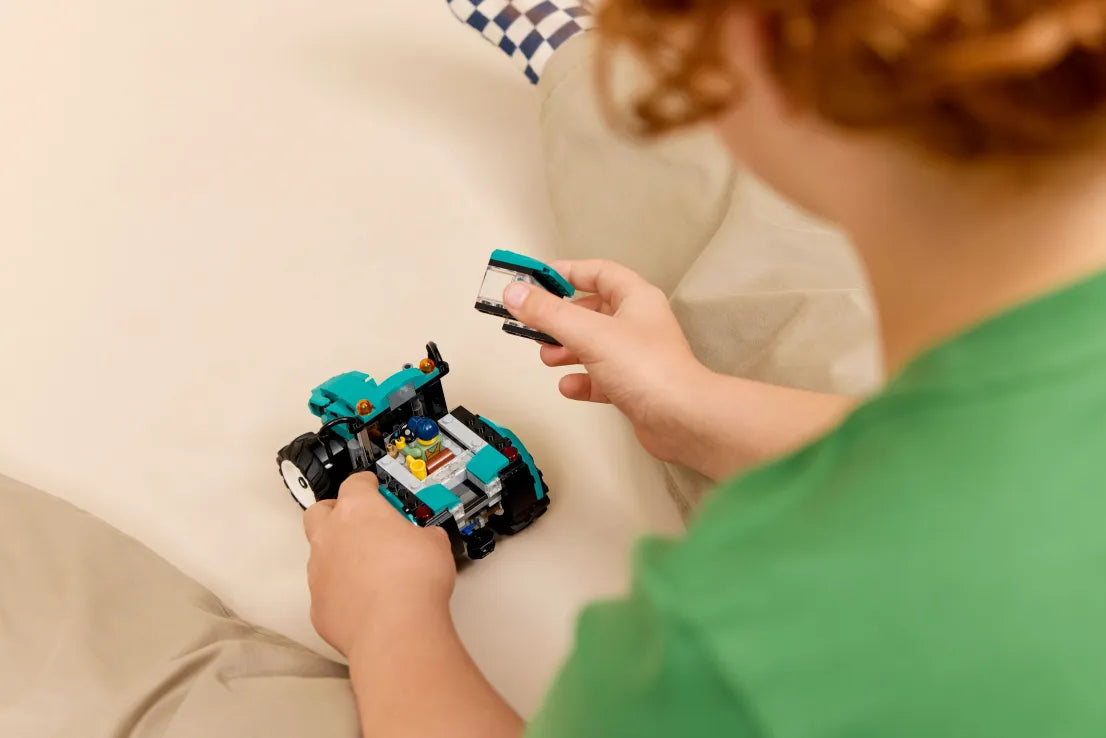 LEGO City Tractor (60498) - Fun Planet