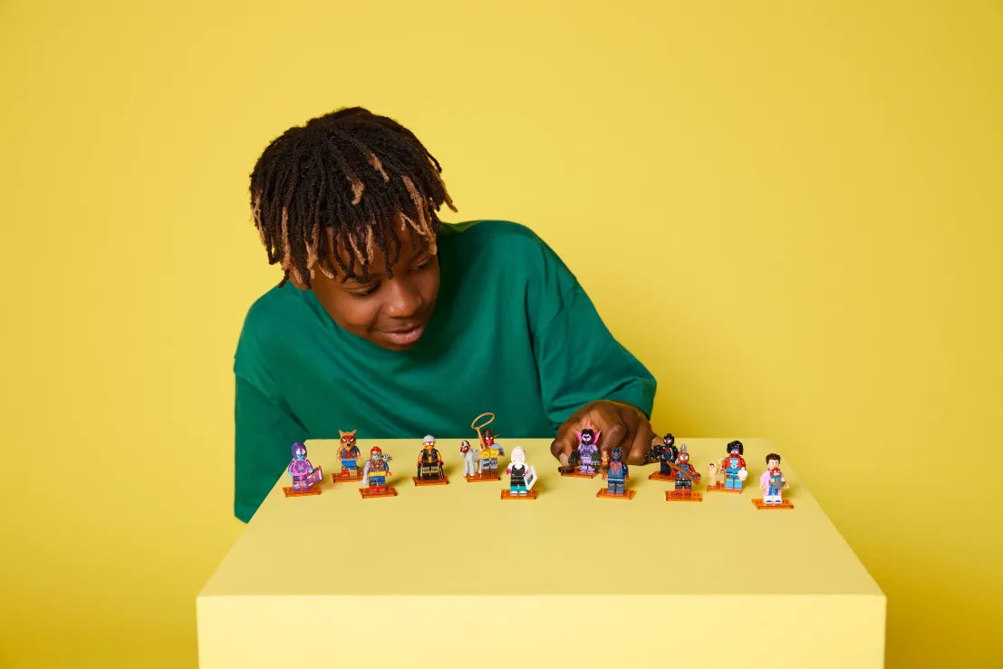 LEGO Minifigures Spider-Man Across The Spider-Verse (71050)