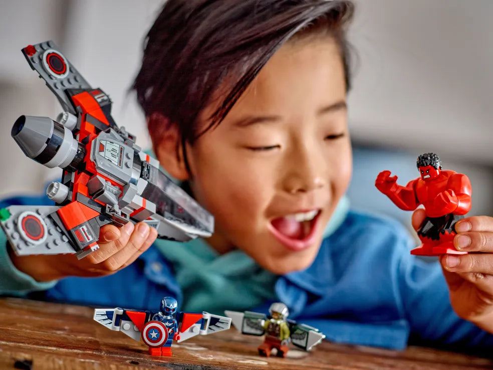 LEGO Super Heroes Marvel Captain America vs. Red Hulk Battle (76292) - Fun Planet