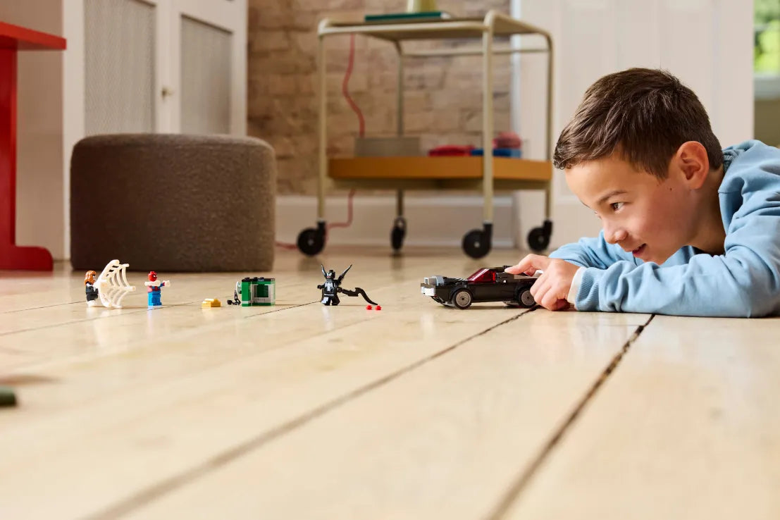 LEGO Super Heroes Marvel Spider-Man vs. Venom Muscle Car (76309) - Fun Planet