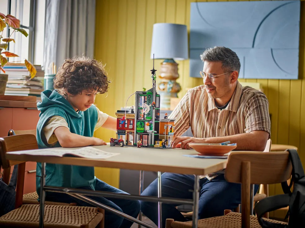 LEGO Super Heroes Marvel Spider-Man vs. Oscorp (76324)